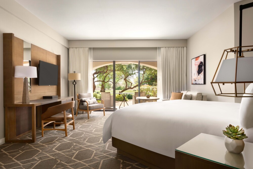 Fairmont King - Photos